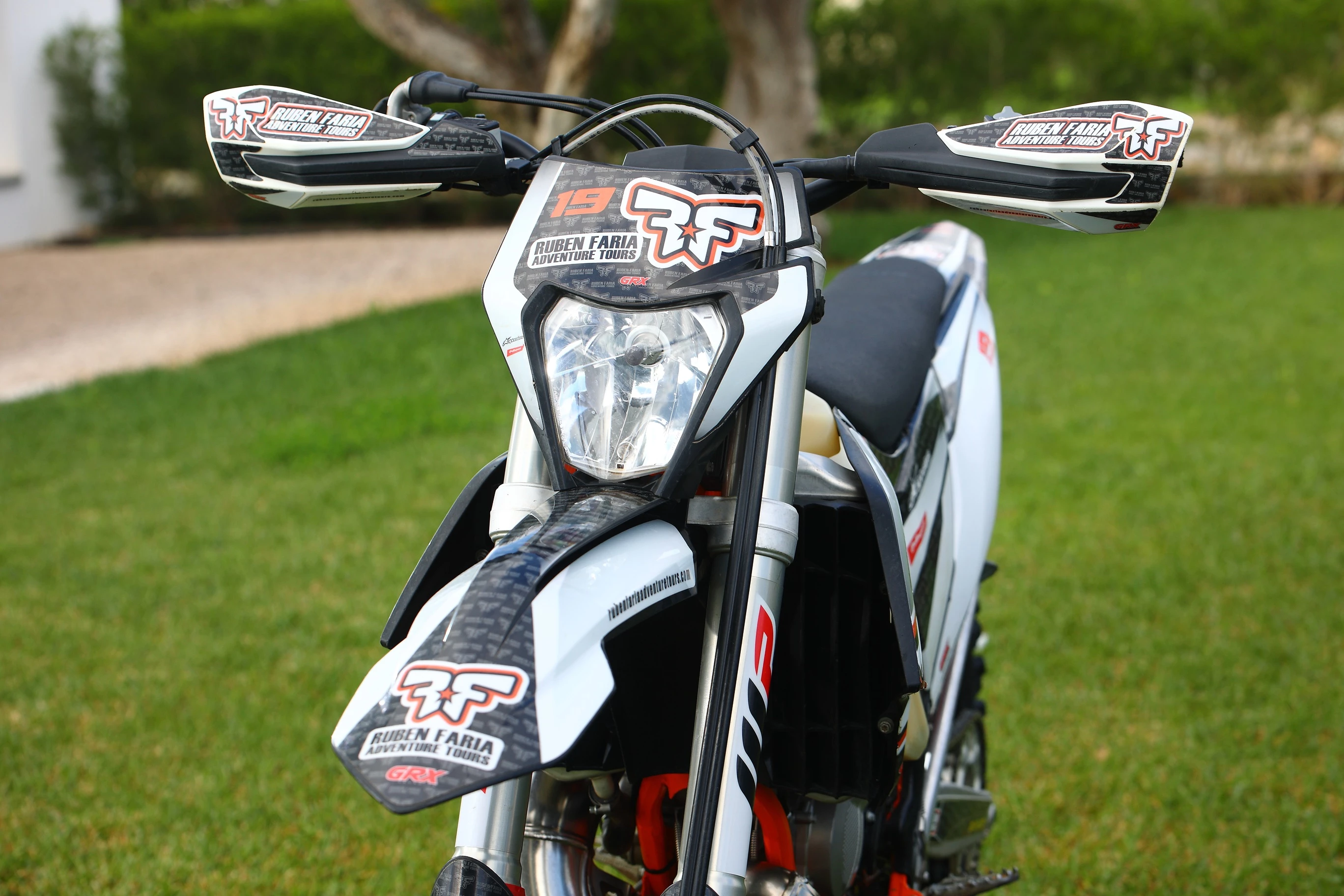 150 EXC TPI – 2 WEBP